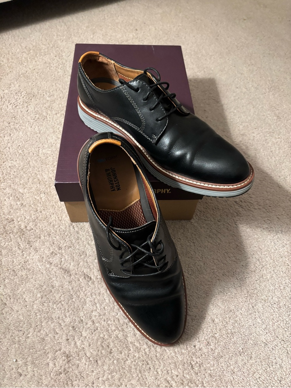 Johnston & Murphy Men’s Upton Plain Toe Leather Shoe